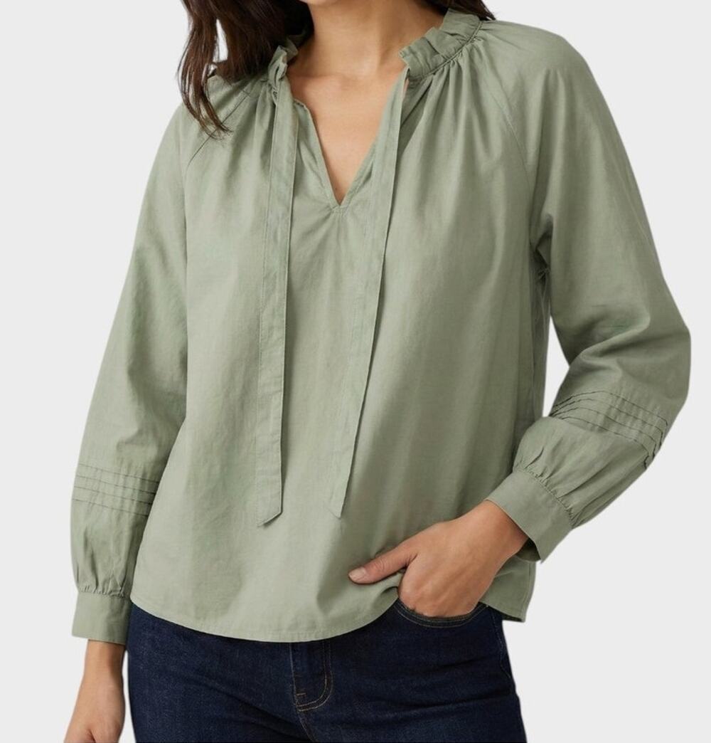 a.n.a a new approach Womens Medium Pale Green Blouse Tie V Neck Long Sleeve